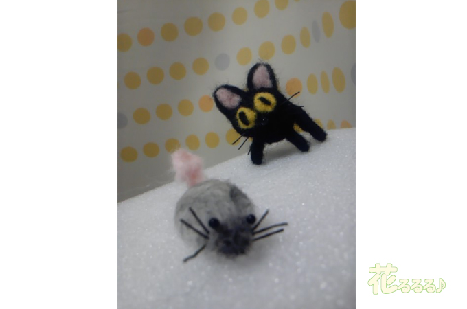黒猫とネズミ
